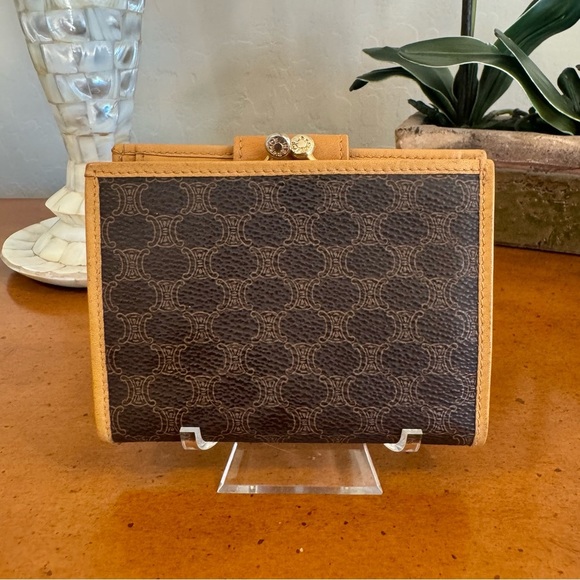 CELINE Macadam Blason Clasp Wallet Brown - Picture 5 of 13